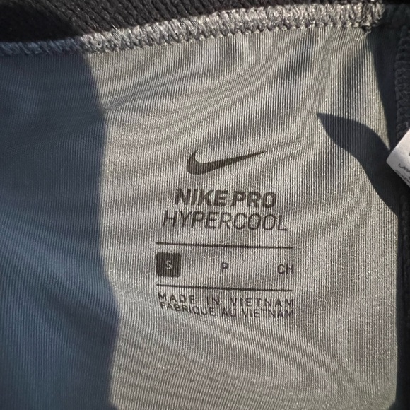 Nike Pro Hypercool Spandex, Size S, Gray/Black - Picture 4 of 5